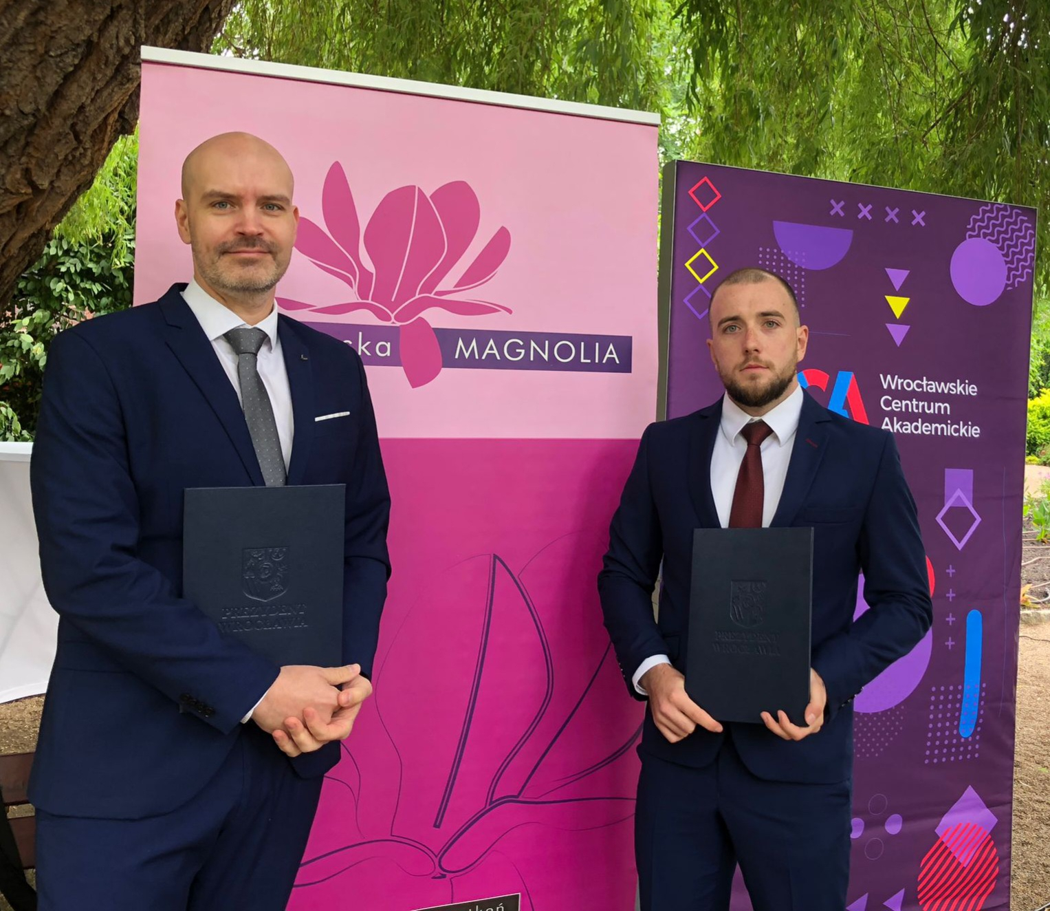mwaliduda__z_promotore_magnolia__.jpg